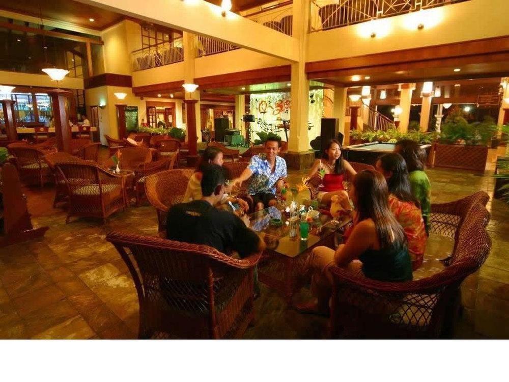 Sand & Sandals Desaru Beach Resort & Spa Restoran fotoğraf The lobby of the hotel