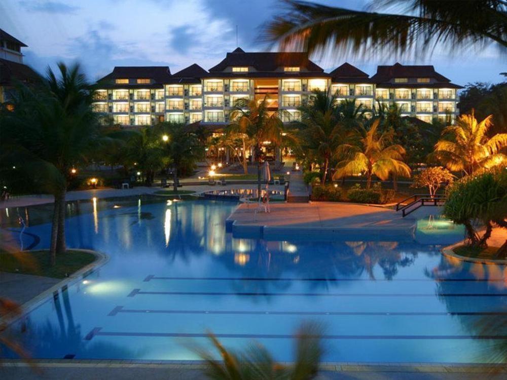 Sand & Sandals Desaru Beach Resort & Spa Konforlar fotoğraf The Royal Villa