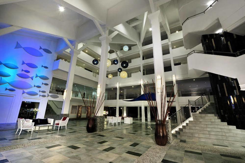 Sand & Sandals Desaru Beach Resort & Spa Dış mekan fotoğraf Lobby